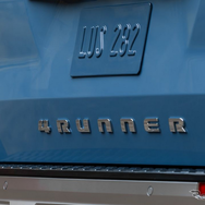 トヨタ 4ランナー 新型のティザー