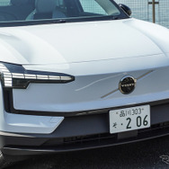 ボルボ EX30