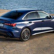 アウディS3セダン改良新型