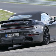 ポルシェ 911 ターボカブリオレ 改良新型（スクープ写真）