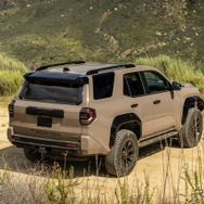 トヨタ 4ランナー 新型 （TRDPro）
