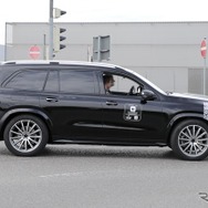 メルセデス マイバッハ GLS 改良新型プロトタイプ（スクープ写真）