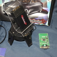ティ・エム・ワークスが輸入・販売する「プロレーシング OBD　チューニングボックス」