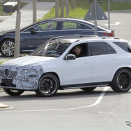 メルセデスベンツ GLE 改良新型プロトタイプ（スクープ写真）