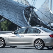 BMW 330e
