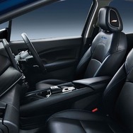 日産 ノートオーラ AUTECH