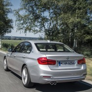 BMW 330e