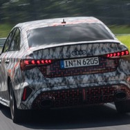 アウディRS3新型のプロトタイプ