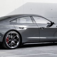 アウディ RS e-tron GT 改良新型