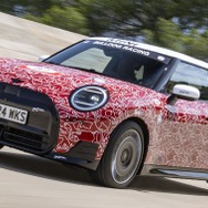 MINI ジョンクーパーワークスE のプロトタイプ