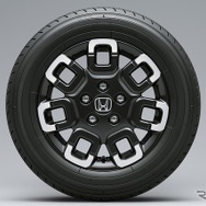 ホンダ・フリードCROSSTAR 専用デザイン 15インチアルミホイール