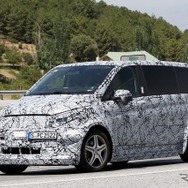 メルセデスベンツ Vクラス 次期型のプロトタイプ