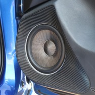 フロントスピーカーにはブラムのかつてのフラッグシップモデルであるマルチックスL MGをチョイス。