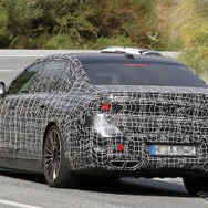 BMW 7シリーズ 改良新型のプロトタイプ