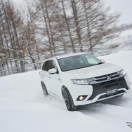 三菱 アウトランダーPHEV（写真は市販モデル）