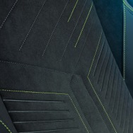 プジョー e-208 改良新型