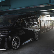 VOLK RACING『G025 LTD』 x トヨタ ヴェルファイア