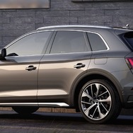 アウディ Q5 現行型