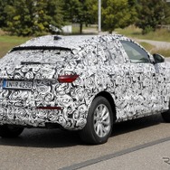 アウディ Q5スポーツバック 次期型プロトタイプ