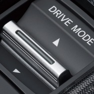ホンダ・シビック改良新型（RS）、ドライブモードスイッチ