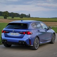 BMW 1シリーズ 新型（120）