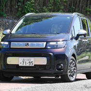 ホンダ フリードクロスター（FF ガソリンエンジン）