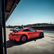 ポルシェ『718ケイマンGT4』『911 GT3』対応のマンタイパフォーマンスキット