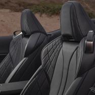 レクサスLC500コンバーチブルの2025年モデル（米国仕様）
