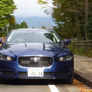 ジャガー XE