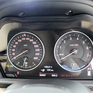 BMW 225xe アクティブツアラー