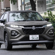 スズキ フロンクス（2WD）