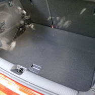 アウディQ2 35 TFSI advanced