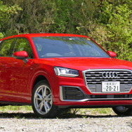 アウディQ2 初期型