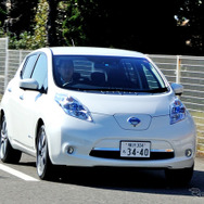 日産 リーフ