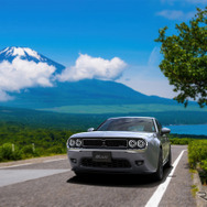 光岡自動車の創業55周年記念車「M55 Zero Edition」
