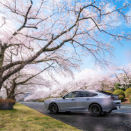 光岡自動車の創業55周年記念車「M55 Zero Edition」