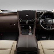 トヨタ・アルファード・エグゼクティブラウンジ（PHEV・E-Four）