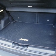 ジープ アベンジャー アティテュード（JEEP Avenger Altitude）