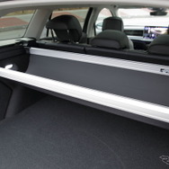 VW パサート 新型（eハイブリッド エレガンス）