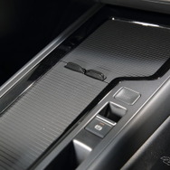 VW パサート 新型（eTSI Rラインプラスパッケージ）