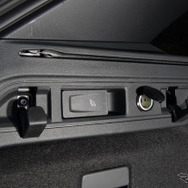 VW パサート 新型（eTSI Rラインプラスパッケージ）