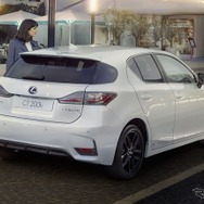 レクサス CT200h 現行型