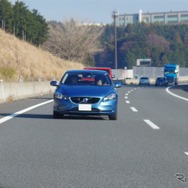 欧州車だけに高速での燃費走行は得意とするところ。高速セクションの平均燃費は各車20km/リットルを超えた