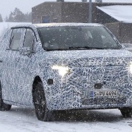 メルセデスベンツ VクラスEV 新型のプロトタイプ