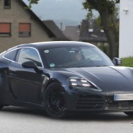 ポルシェ 718ケイマン EV 市販型プロトタイプ　スクープ写真