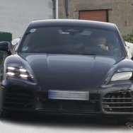 ポルシェ 718ケイマン EV 市販型プロトタイプ　スクープ写真