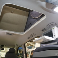 HONDA ステップワゴン…ホワイトハウス