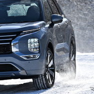 三菱 アウトランダーPHEV