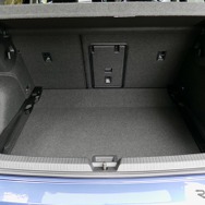 VW ゴルフ eTSI Active