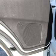 ハイエースの音質革命！プロが教えるスピーカー交換だけじゃない劇的サウンドアップ法［car audio newcomer］トヨタ ハイエース（堀江泰彦さん）by アークライド　前編
